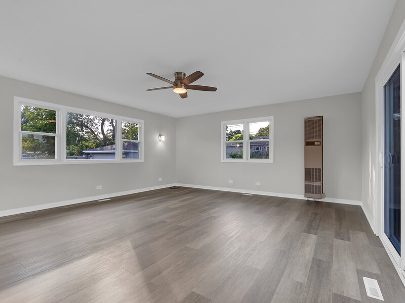 424 Mark Avenue Glendale Heights IL 60139