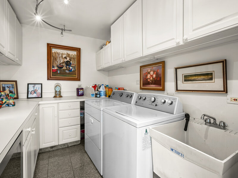 1700 E 56th Street Chicago IL 60637