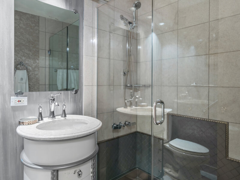 1700 E 56th Street Chicago IL 60637