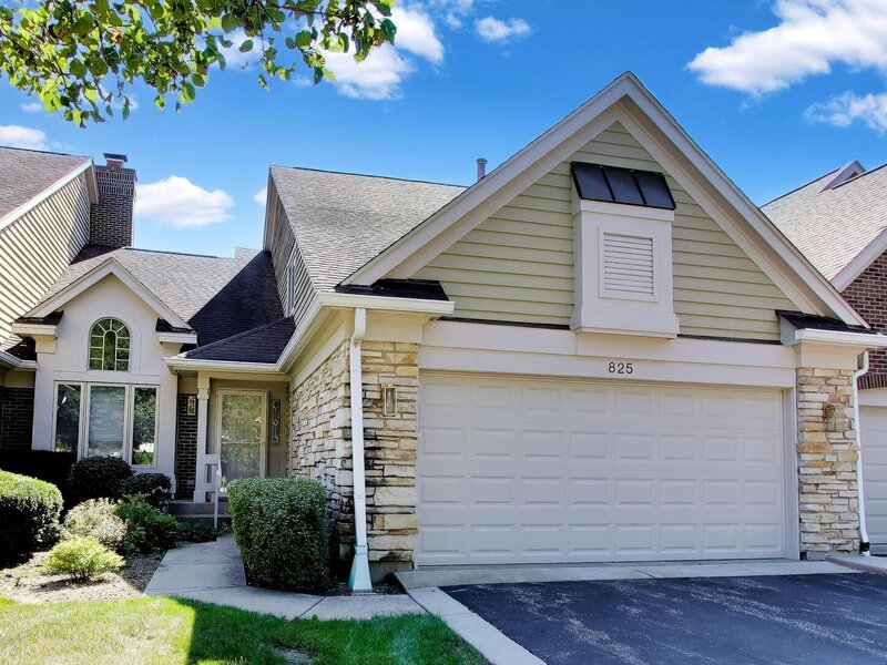 825 Fountain View Drive Deerfield IL 60015