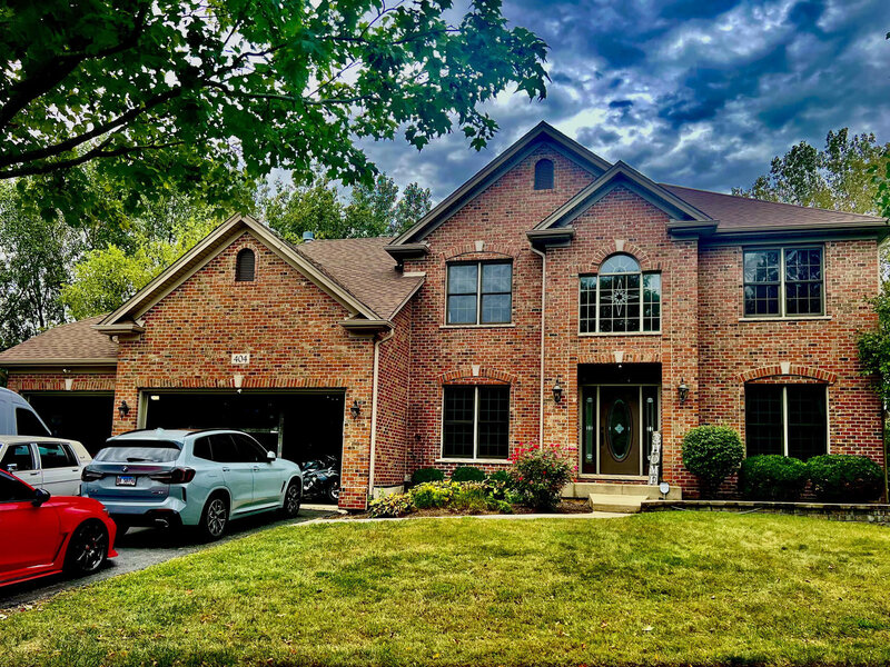 404 Heatherwood Drive Oswego IL 60543