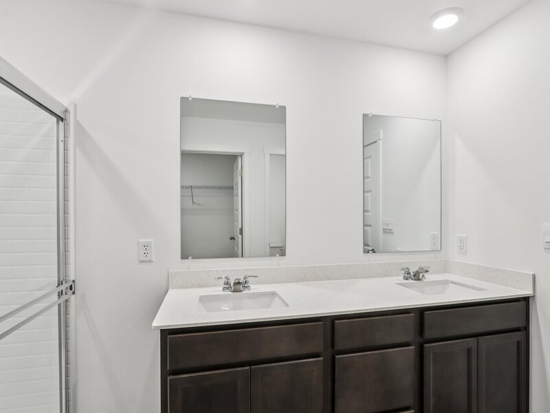 1010 Emerald Drive Montgomery IL 60538