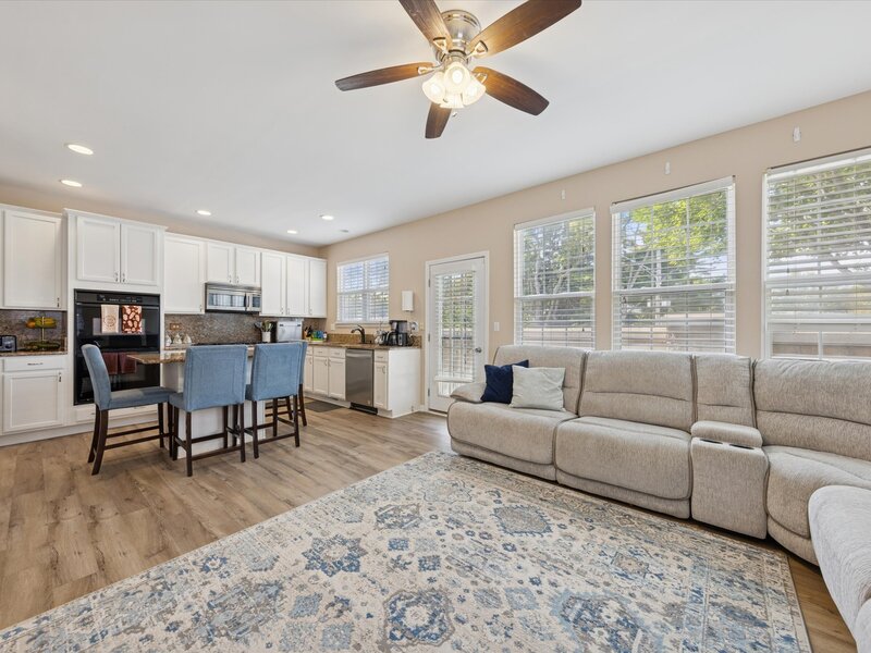 1618 Astor Avenue Oakbrook Terrace IL 60181