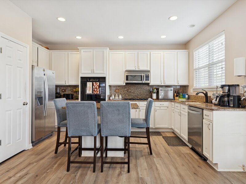 1618 Astor Avenue Oakbrook Terrace IL 60181