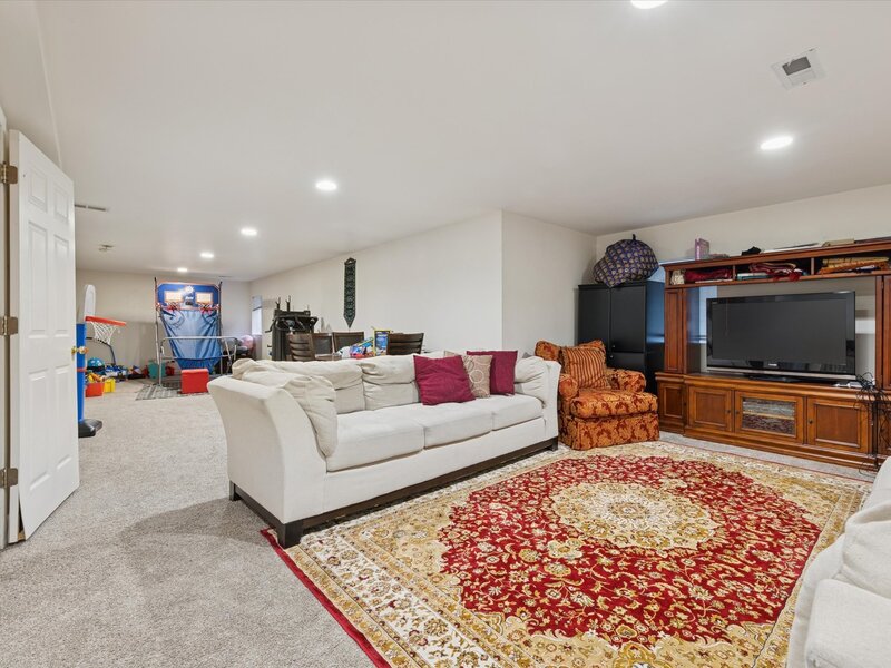 1618 Astor Avenue Oakbrook Terrace IL 60181