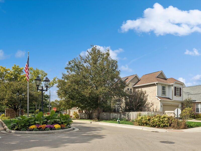 1618 Astor Avenue Oakbrook Terrace IL 60181