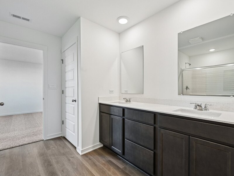989 Emerald Drive Montgomery IL 60538