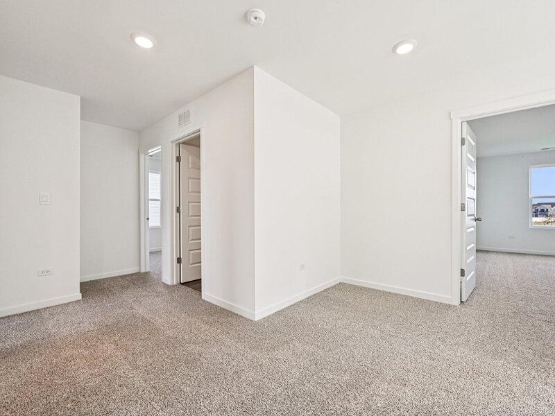 989 Emerald Drive Montgomery IL 60538