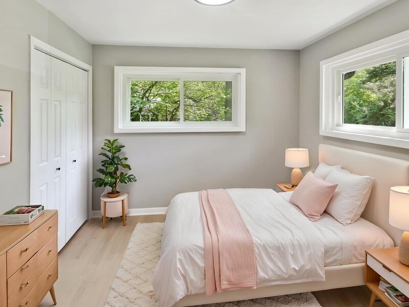617 S Busse Road Mount Prospect IL 60056