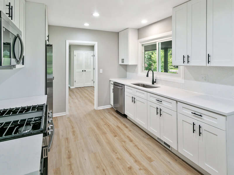617 S Busse Road Mount Prospect IL 60056