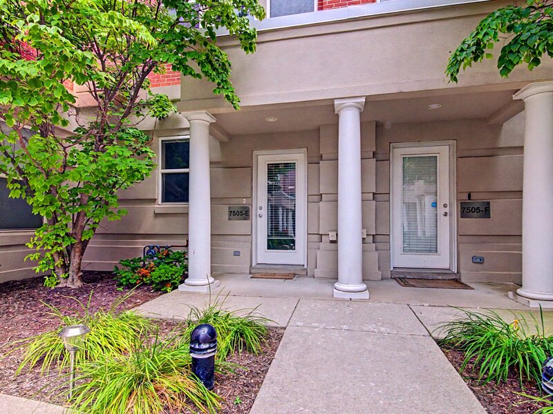 7505 Brown Avenue Forest Park IL 60130