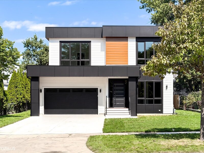 4708 Laurel Avenue Glenview IL 60025