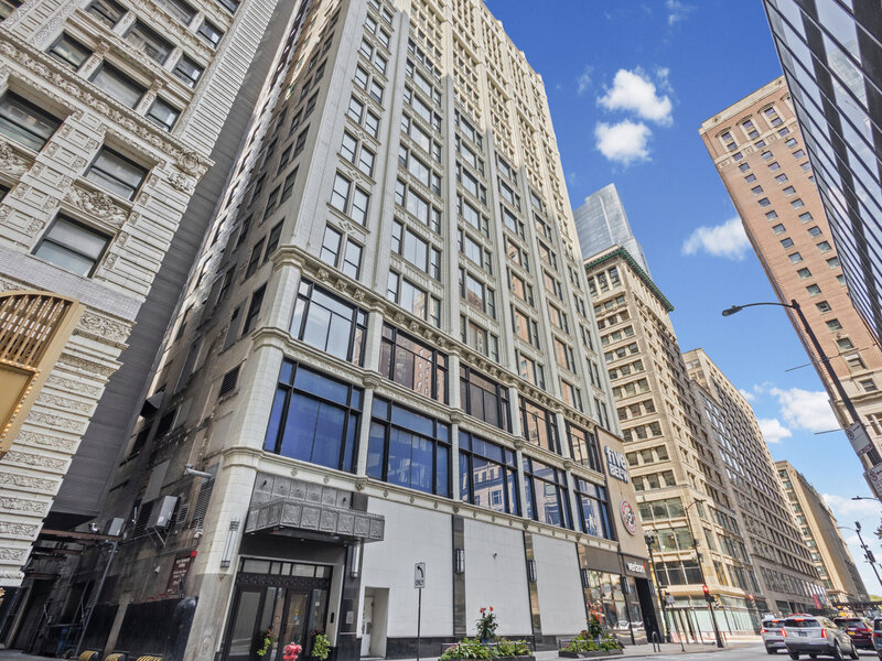 8 W Monroe Street Chicago IL 60603