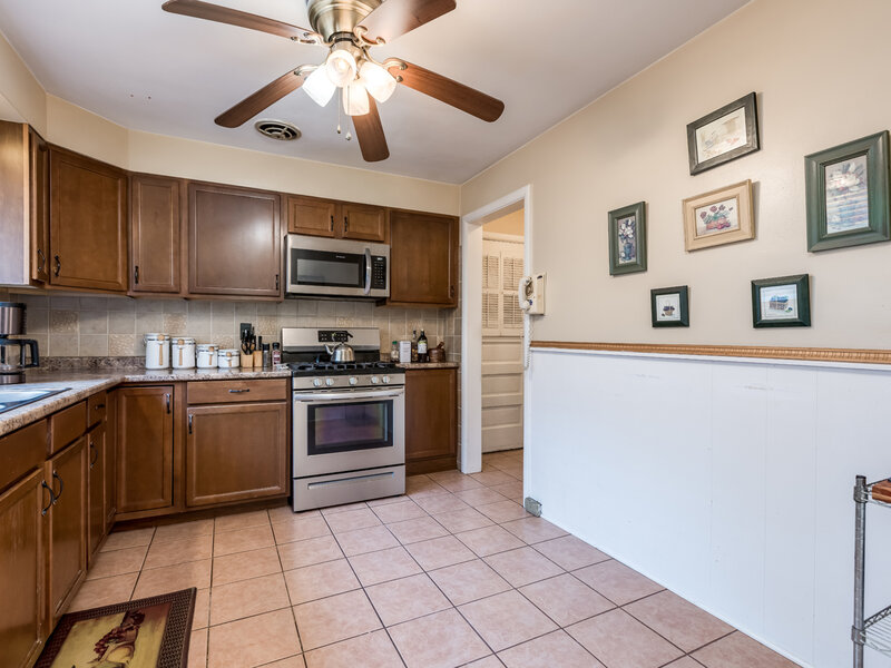 6542 N Kenneth Avenue Lincolnwood IL 60712