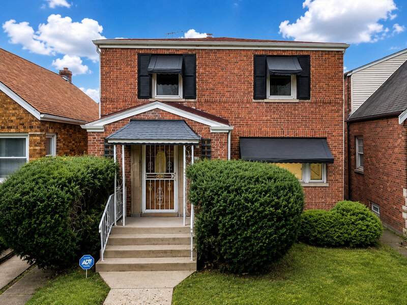 10231 S Rhodes Avenue Chicago IL 60628