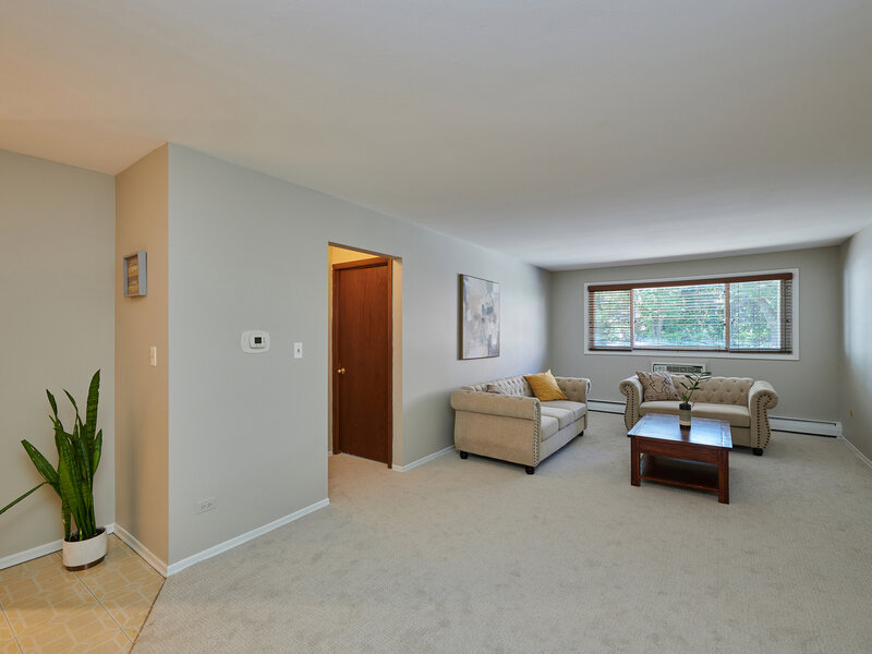 8541 Lotus Avenue Skokie IL 60077