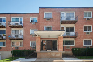 Photo of 8541 Lotus Avenue Skokie IL 60077 Unit 710