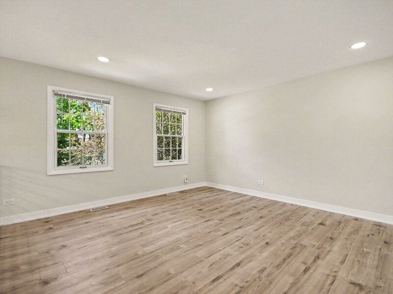 1312 W Oakmont Road Hoffman Estates IL 60169