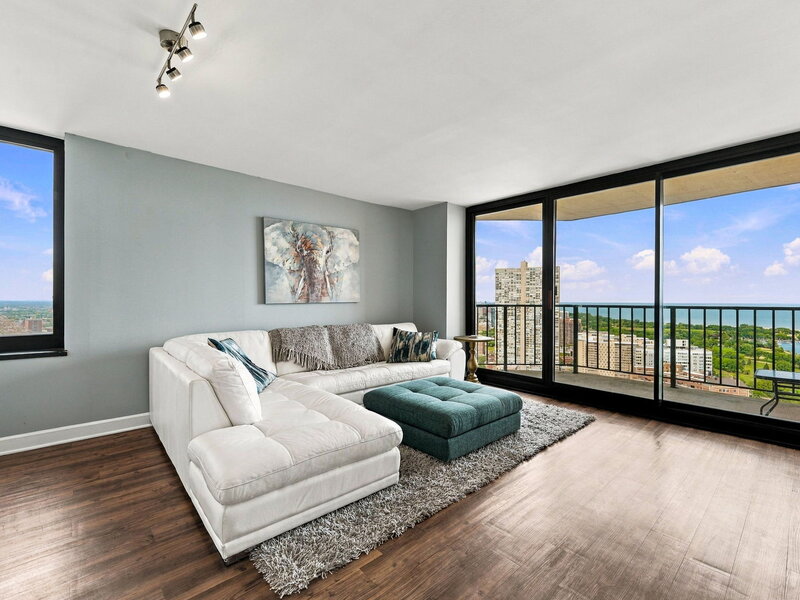 3660 N Lake Shore Drive Chicago IL 60613