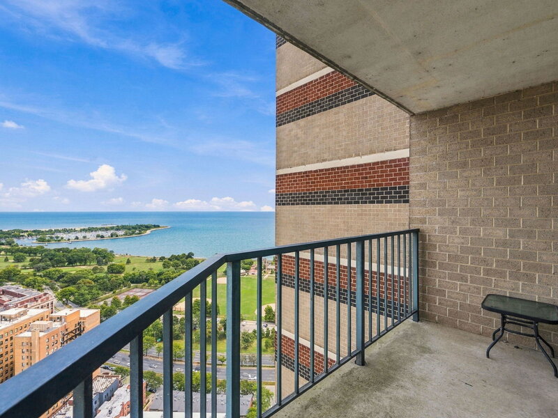 3660 N Lake Shore Drive Chicago IL 60613