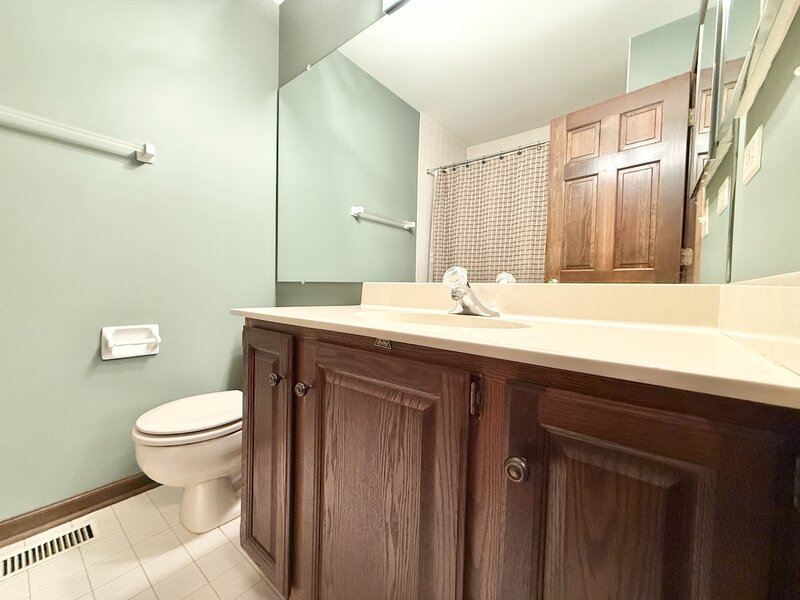 879 N Auburn Woods Drive Palatine IL 60067