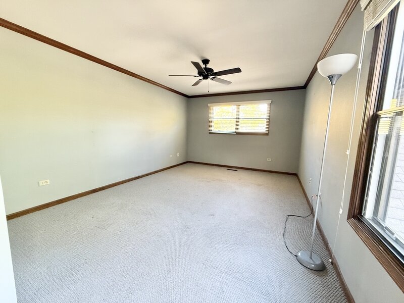 879 N Auburn Woods Drive Palatine IL 60067