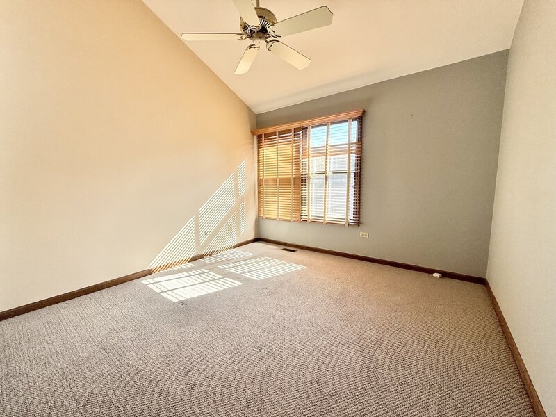 879 N Auburn Woods Drive Palatine IL 60067