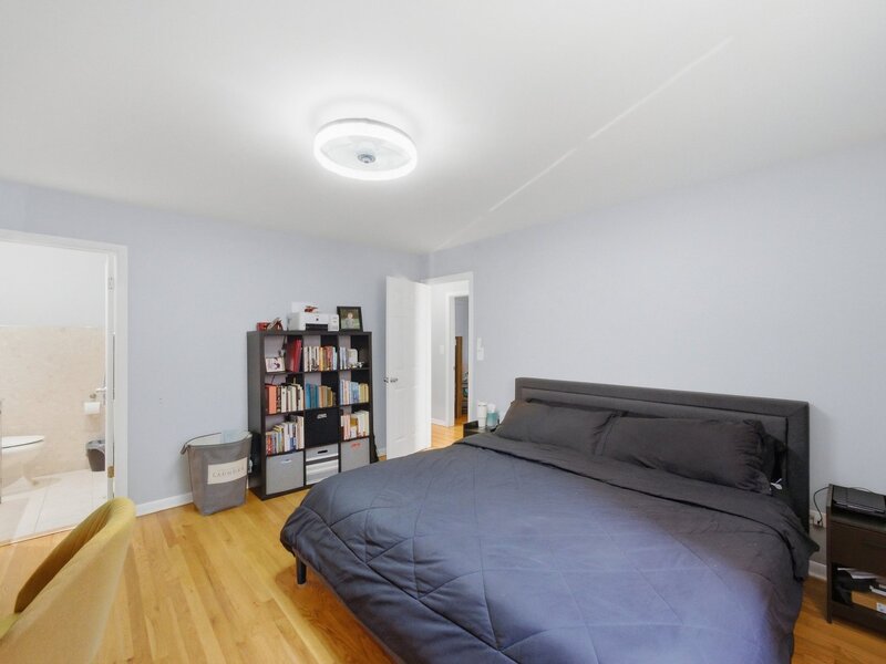 1626 W Greenleaf Avenue Chicago IL 60626