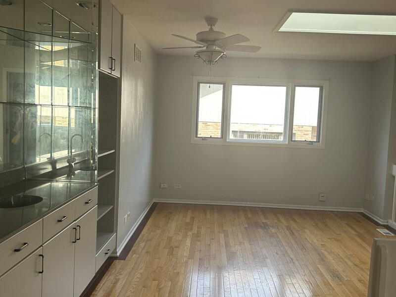 127 Villa Way Bloomingdale IL 60108