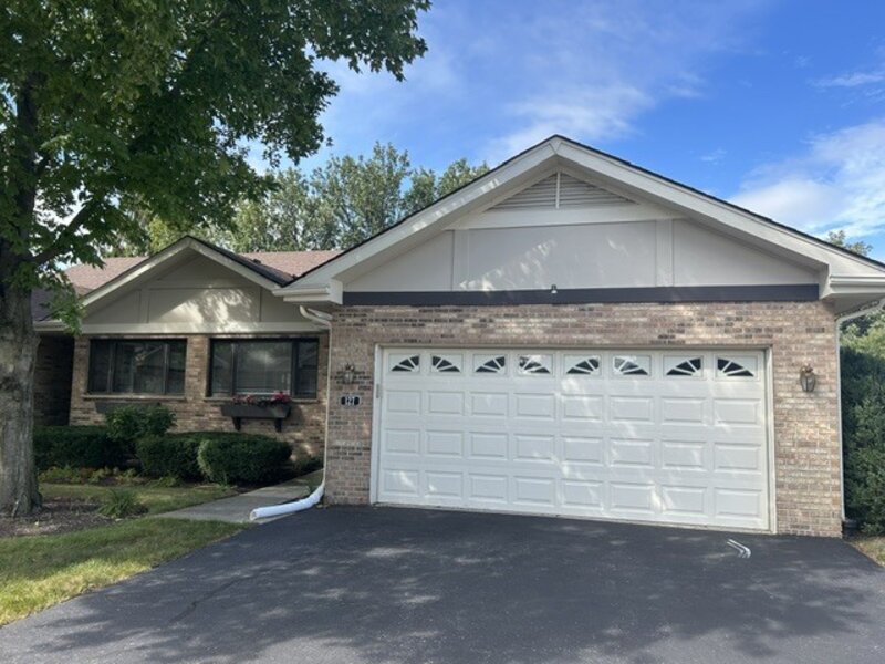 127 Villa Way Bloomingdale IL 60108