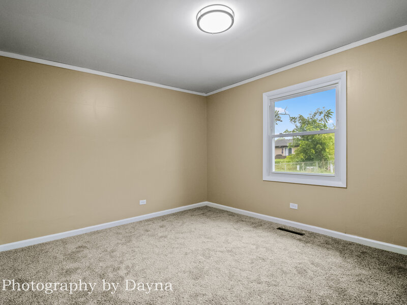 22 Emery Drive Bourbonnais IL 60914