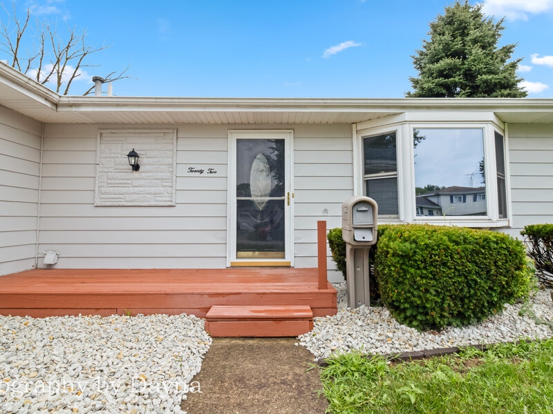 22 Emery Drive Bourbonnais IL 60914