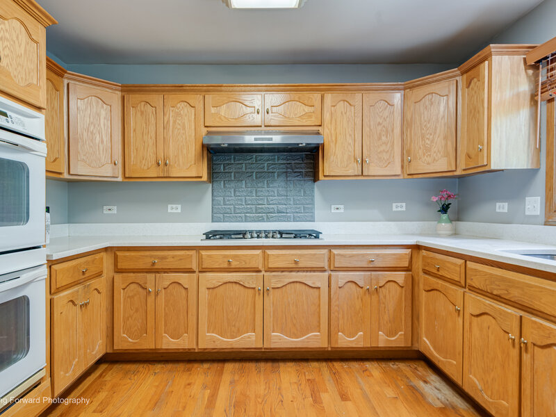 8220 Rutherford Drive Woodridge IL 60517