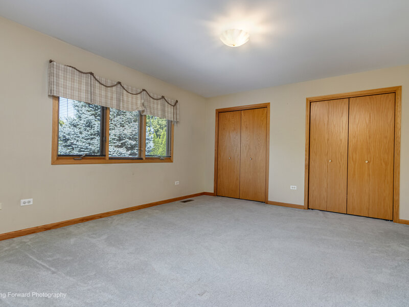 8220 Rutherford Drive Woodridge IL 60517