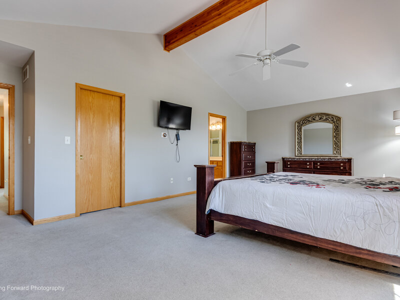 8220 Rutherford Drive Woodridge IL 60517