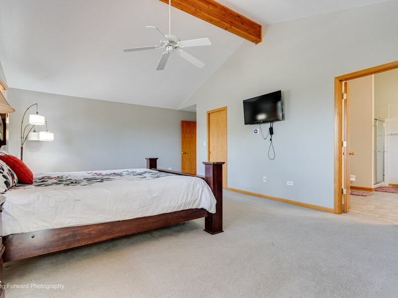 8220 Rutherford Drive Woodridge IL 60517