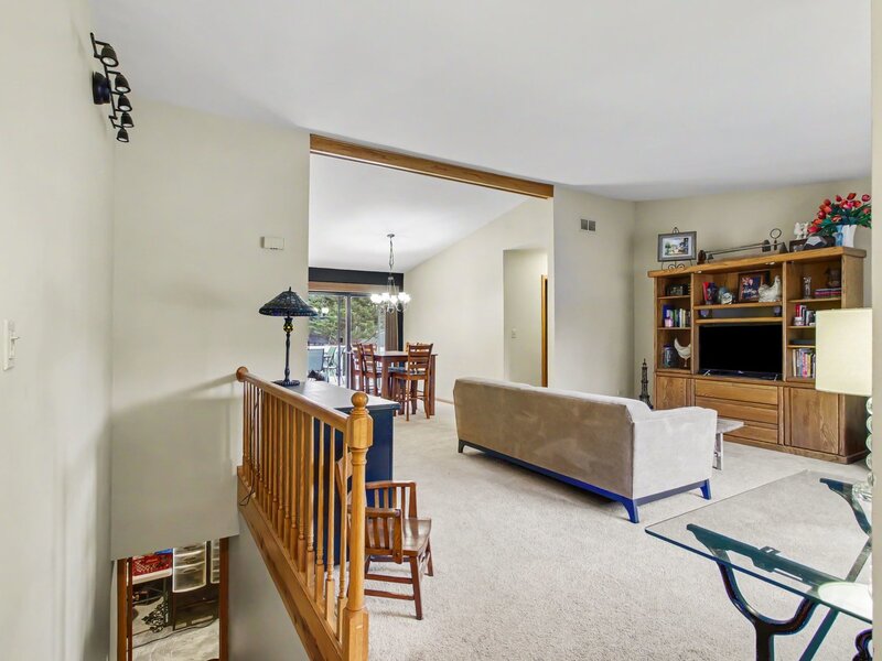 821 S Hough Street Barrington IL 60010