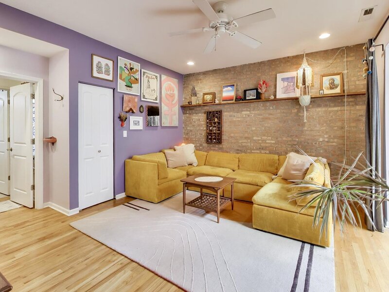 1639 W Farwell Avenue Chicago IL 60626