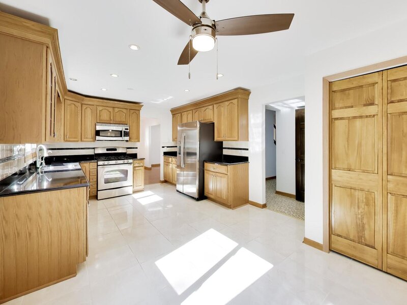 720 Dunhill Drive Buffalo Grove IL 60089