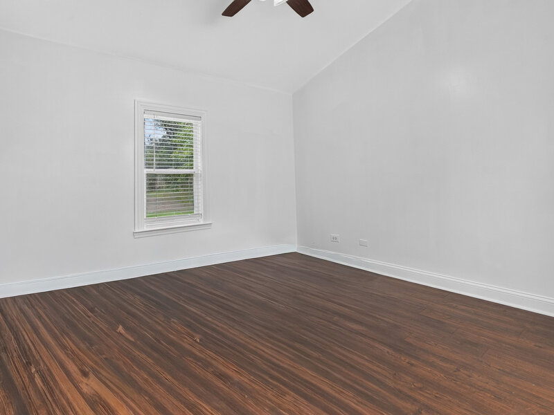 521 Elaine Terrace Lakemoor IL 60051