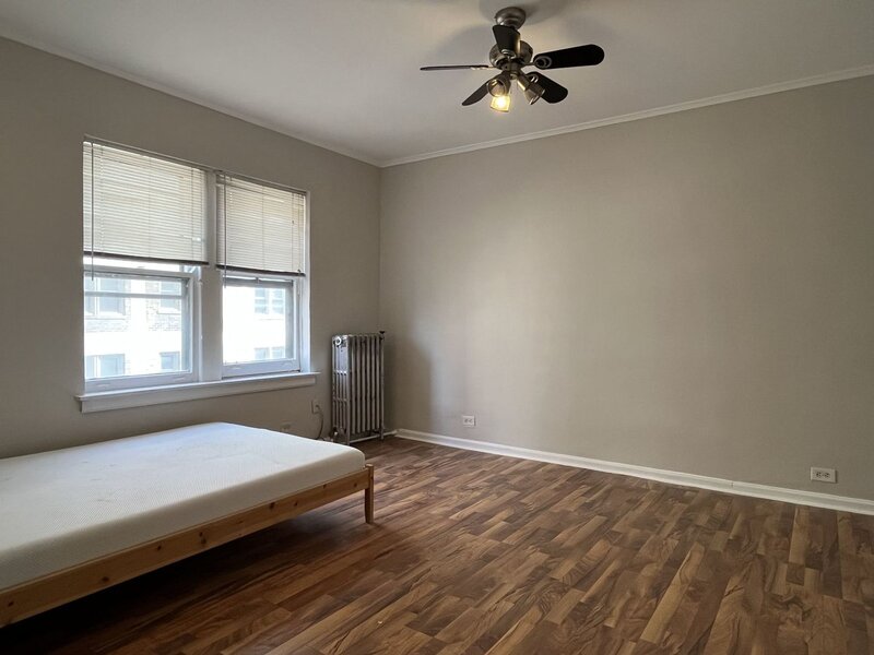 5135 S Kenwood Avenue Chicago IL 60615
