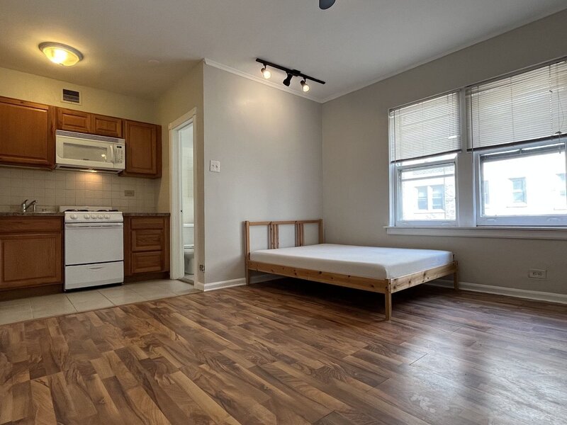 5135 S Kenwood Avenue Chicago IL 60615