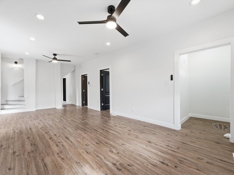 8942 S Aberdeen Street Chicago IL 60620