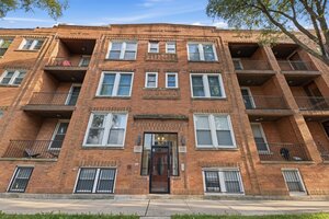 Photo of 1425 E 68th Street Chicago IL 60637 Unit 1