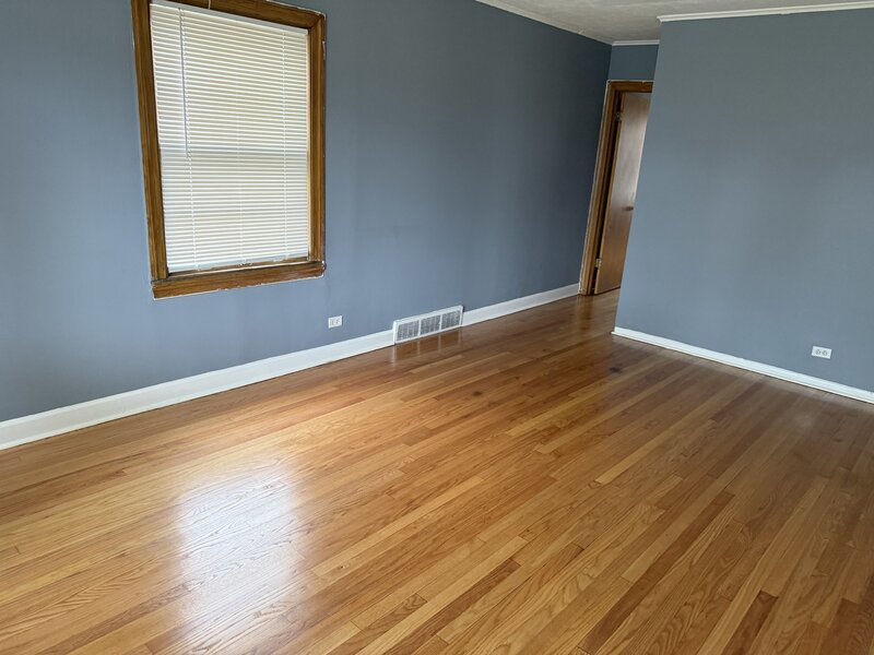 524 46th Avenue Bellwood IL 60104