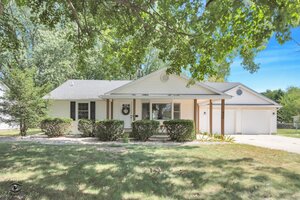 Photo of 830 W River Street Bourbonnais IL 60914