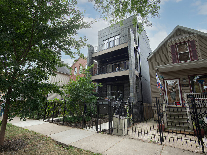 1932 N Drake Avenue Chicago IL 60647
