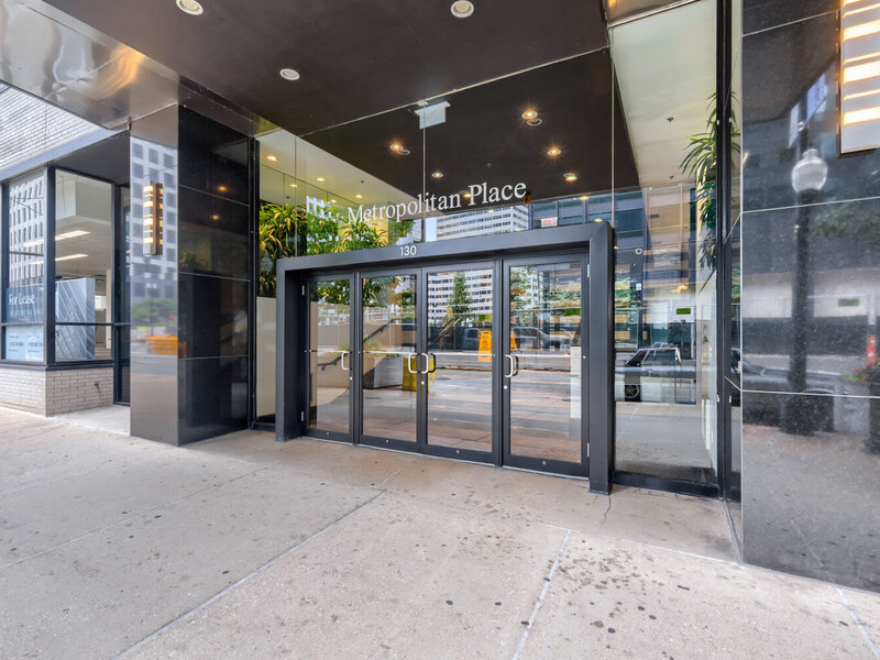 130 S Canal Street Chicago IL 60606