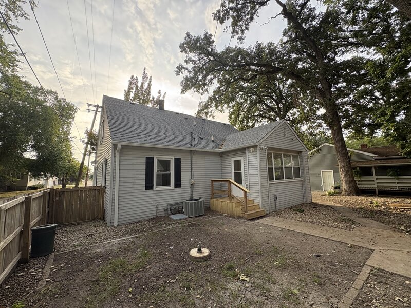 1249 Creve Coeur Street Lasalle IL 61301