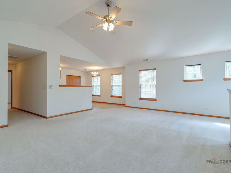 665 Morris Court Lakemoor IL 60051